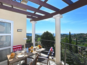 Apartment L'Esquinade - FH205 by Interhome